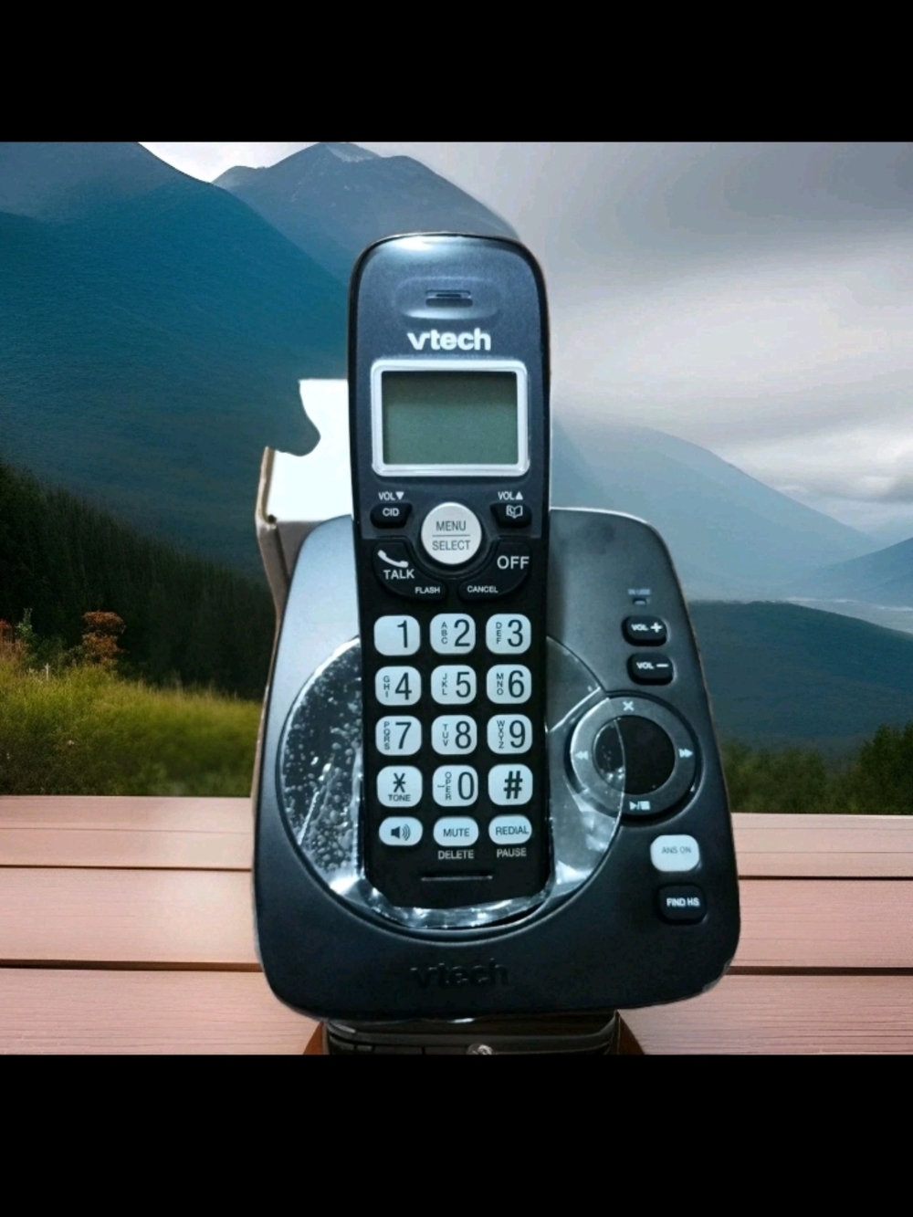 VTech VG131-11 DECT 6.0 Cordless Phone Bluetooth to Cell **Handset & Base Only**